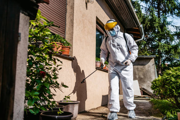 Best Exterminator Services  in Montpelier, OH